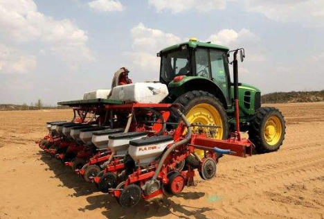 农机安全监理在农业机械化中的作用