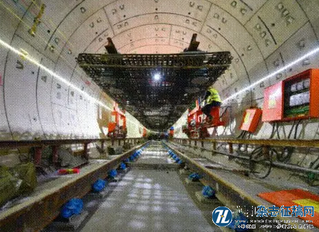 广州地铁1号线橡胶浮置板道床服役性能评估